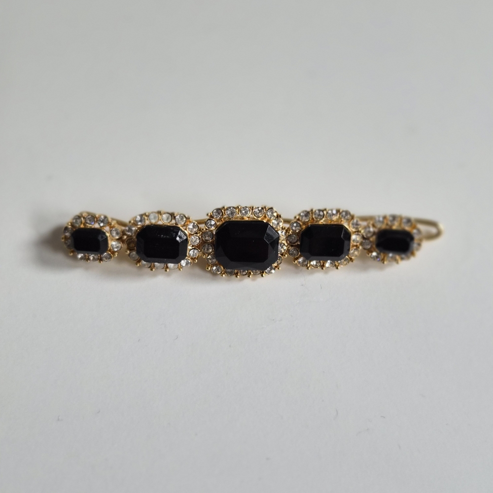 Elegant Black and Gold Hair Clip